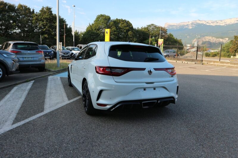 RENAULT MEGANE IV<br>1.8T 280CH RS – Image 4