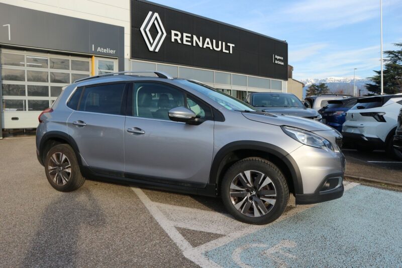 PEUGEOT 2008<br>110CH ALLURE S&S EAT6
