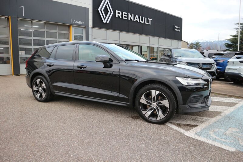 VOLVO V60 CROSS COUNTRY<br>B4 AWD 197CH PRO GEARTRONIC 8 – Image 2