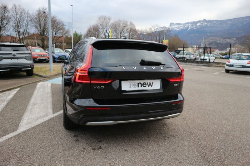 VOLVO V60 CROSS COUNTRY<br>B4 AWD 197CH PRO GEARTRONIC 8 – Image 4