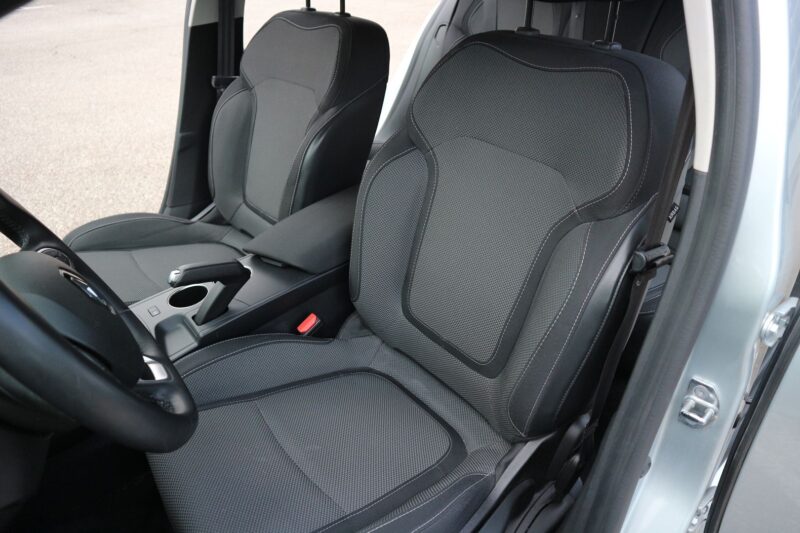 RENAULT MEGANE IV<br>1.5 BLUE DCI 115CH EVOLUTION – Image 6