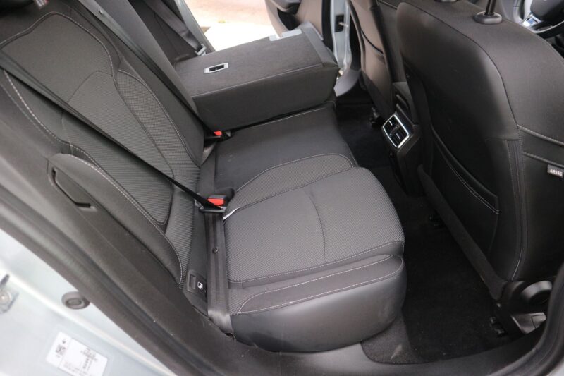 RENAULT MEGANE IV<br>1.5 BLUE DCI 115CH EVOLUTION – Image 8