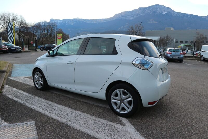 RENAULT ZOE<br>ZEN CHARGE NORMALE R90 – Image 3