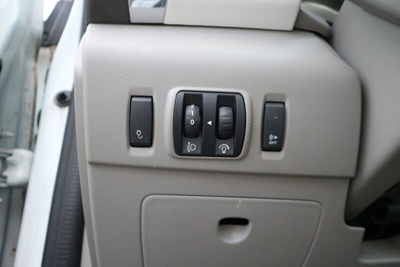 RENAULT ZOE<br>ZEN CHARGE NORMALE R90 – Image 11