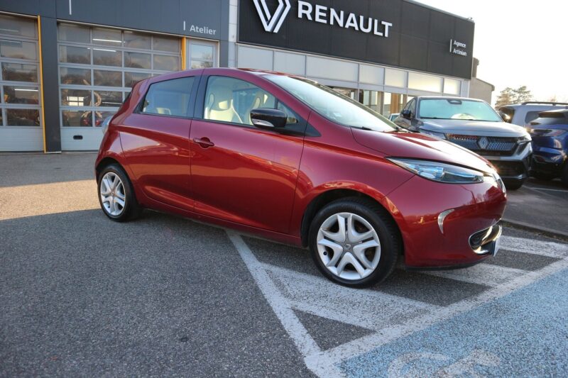 RENAULT ZOE<br>ZEN CHARGE NORMALE R90
