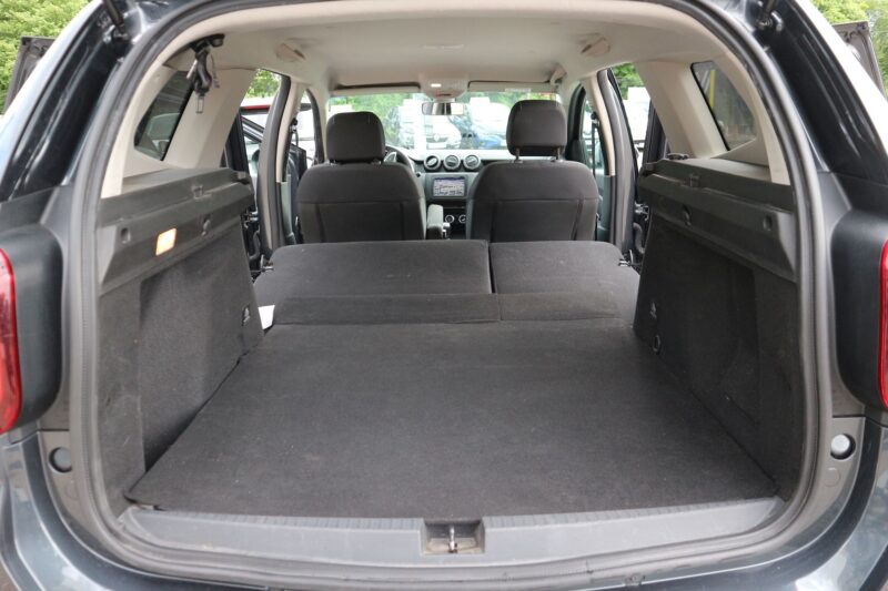 DACIA DUSTER<br>1.5 DCI 110CH PRESTIGE 4X4 – Image 9