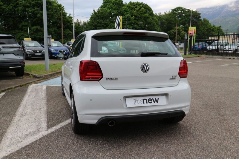 VOLKSWAGEN POLO<br>1.4 TDI 90CH BLUEMOTION TECHNOLOGY R LINE DSG7 5P – Image 4