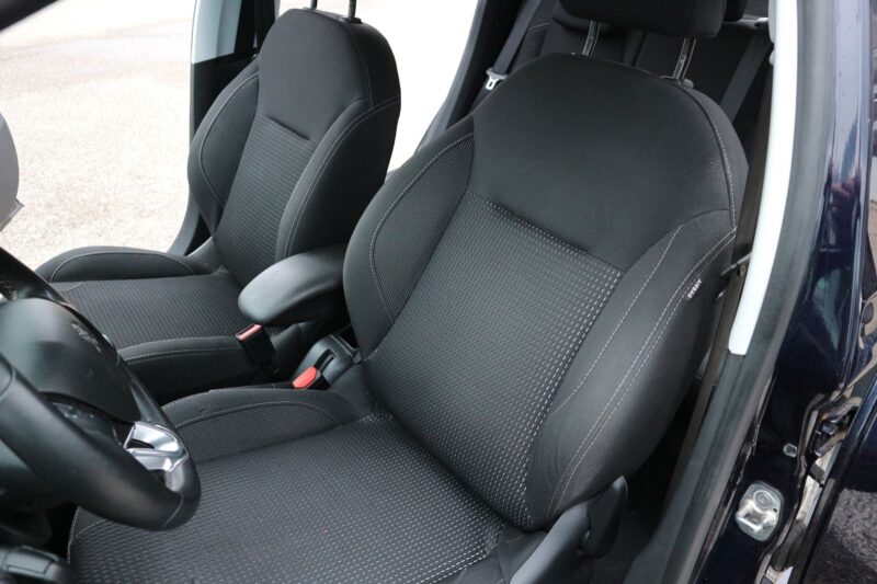 PEUGEOT 208<br>1.2  110CH E6.C ALLURE S&S 5P – Image 6