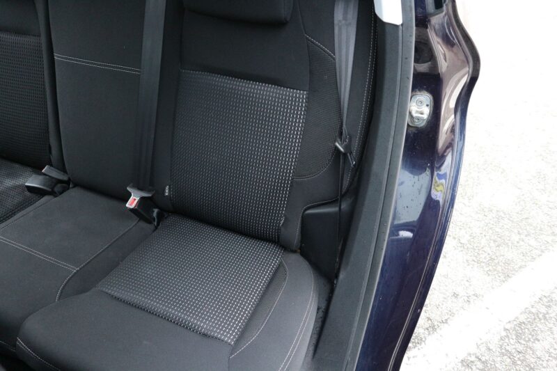 PEUGEOT 208<br>1.2  110CH E6.C ALLURE S&S 5P – Image 7