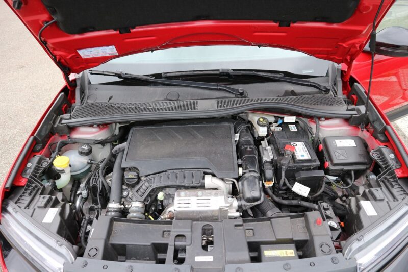 JEEP AVENGER<br>1.2 TURBO T3 100CH ALTITUDE + – Image 12