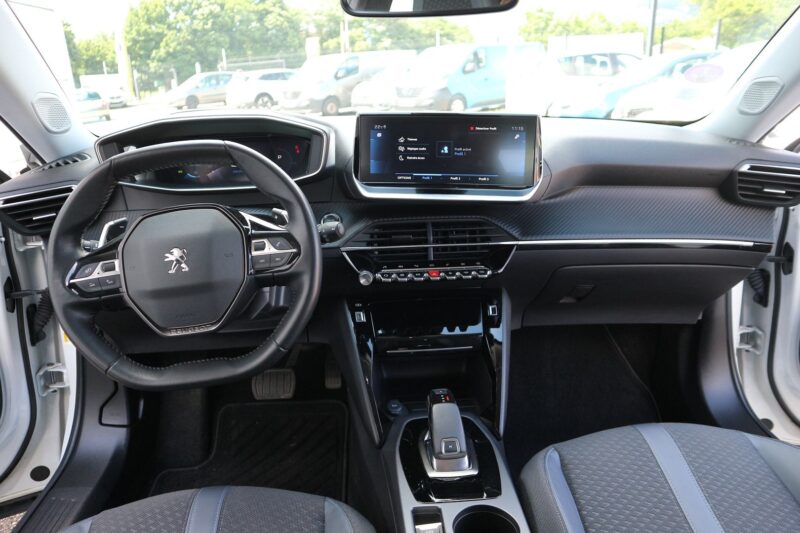PEUGEOT 2008<br>130CH S&S ALLURE EAT8 – Image 5