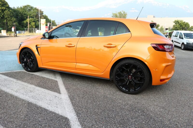 RENAULT MEGANE IV<br>1.8T 280CH RS EDC – Image 4