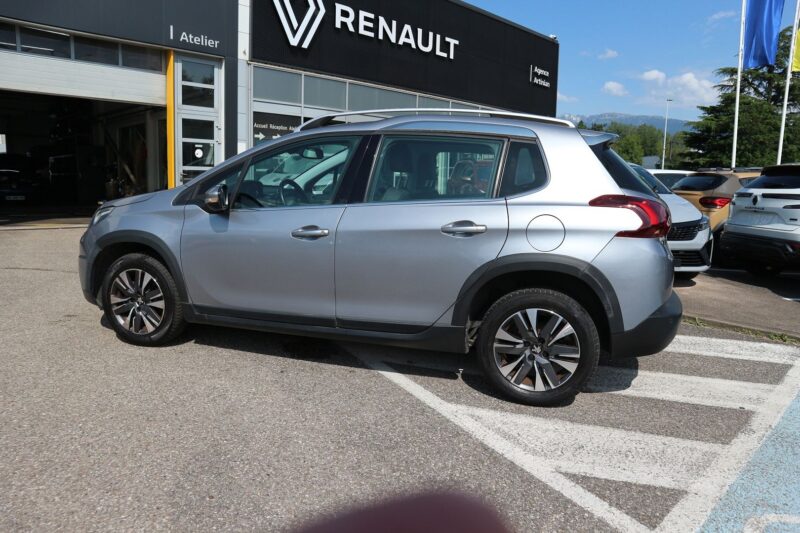 PEUGEOT 2008<br>1.2  110CH ALLURE