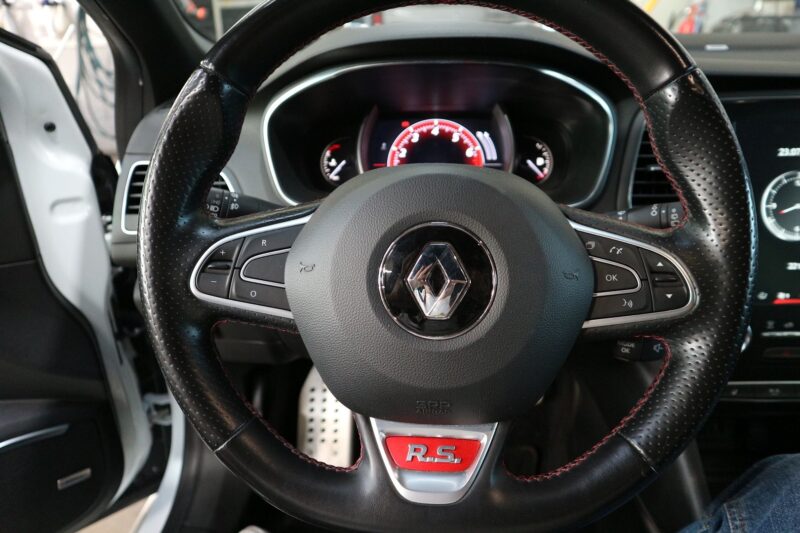 RENAULT MEGANE IV<br>1.8T 280CH RS – Image 19