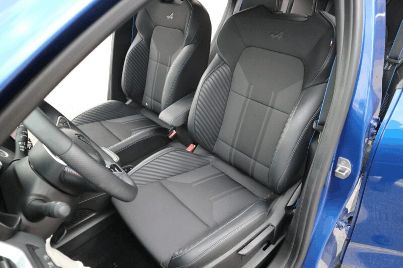 RENAULT CLIO V<br>1.6 E-TECH 145CH FULL HYBRID ESPRIT ALPINE – Image 6