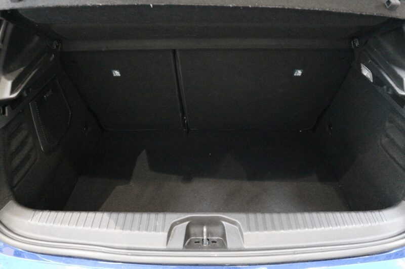 RENAULT CLIO V<br>1.6 E-TECH 145CH FULL HYBRID ESPRIT ALPINE – Image 9