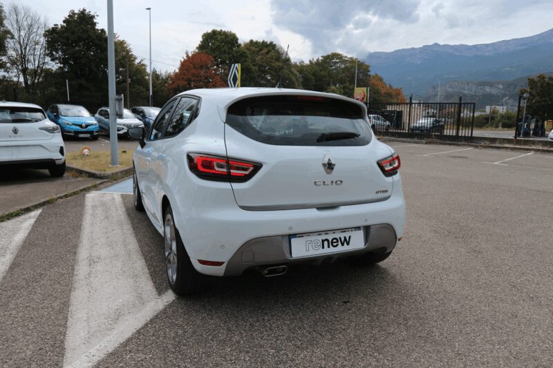 RENAULT CLIO IV GT-LINE<br>1.2 TCE 120CH ENERGY INTENS 5P – Image 4