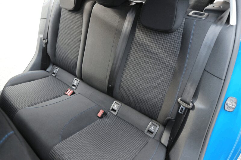 PEUGEOT 308  AUTOMATIQUE<br>1.5 BLUEHDI 130CH S&S  STYLE EAT8 – Image 8