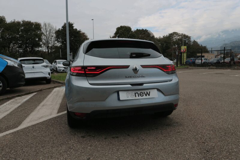 RENAULT MEGANE IV<br>1.5 BLUE DCI 115CH TECHNO EDC -23 – Image 5