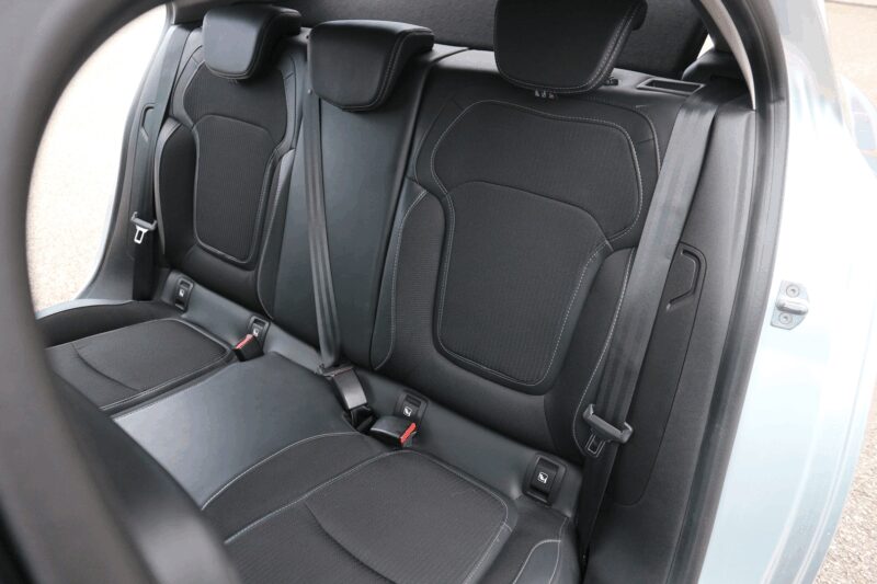 RENAULT MEGANE IV<br>1.5 BLUE DCI 115CH TECHNO EDC -23 – Image 8