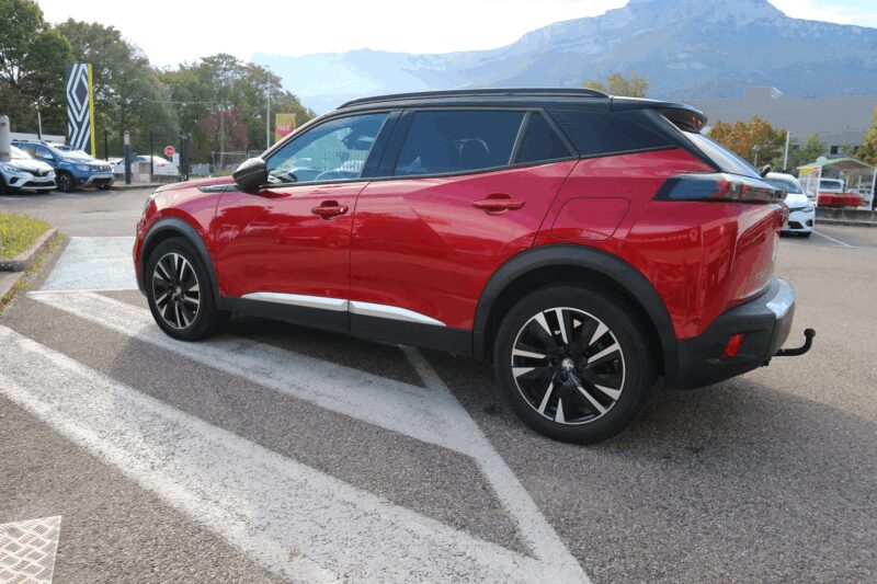 PEUGEOT 2008<br>1.5 BLUEHDI 130CH S&S GT LINE EAT8 – Image 3