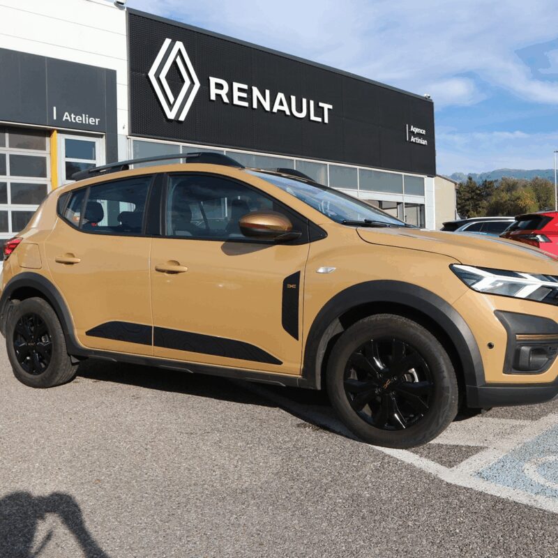DACIA SANDERO<br>1.0 TCE 110CH STEPWAY EXTREME + -24