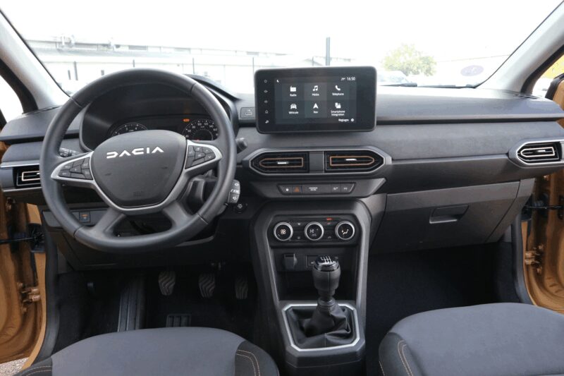 DACIA SANDERO<br>1.0 TCE 110CH STEPWAY EXTREME + -24 – Image 5