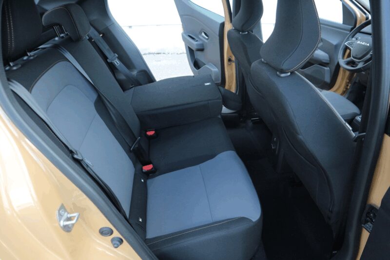 DACIA SANDERO<br>1.0 TCE 110CH STEPWAY EXTREME + -24 – Image 8