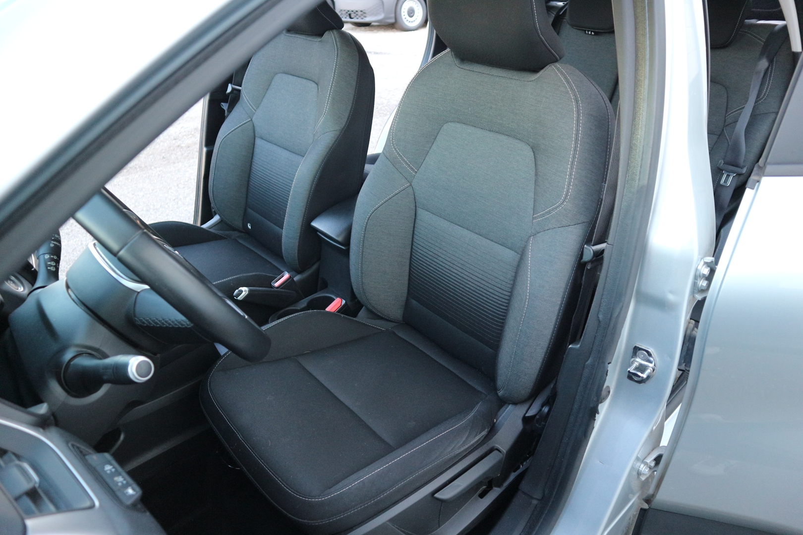 RENAULT CAPTUR II<br>1.0 TCE 100CH BUSINESS GPL -21 – Image 6