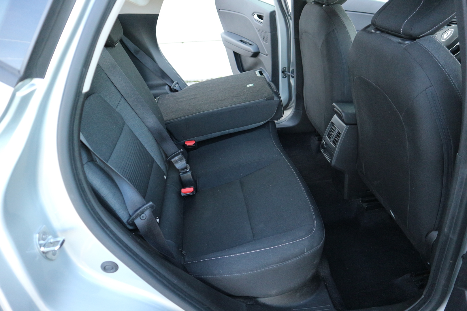 RENAULT CAPTUR II<br>1.0 TCE 100CH BUSINESS GPL -21 – Image 8