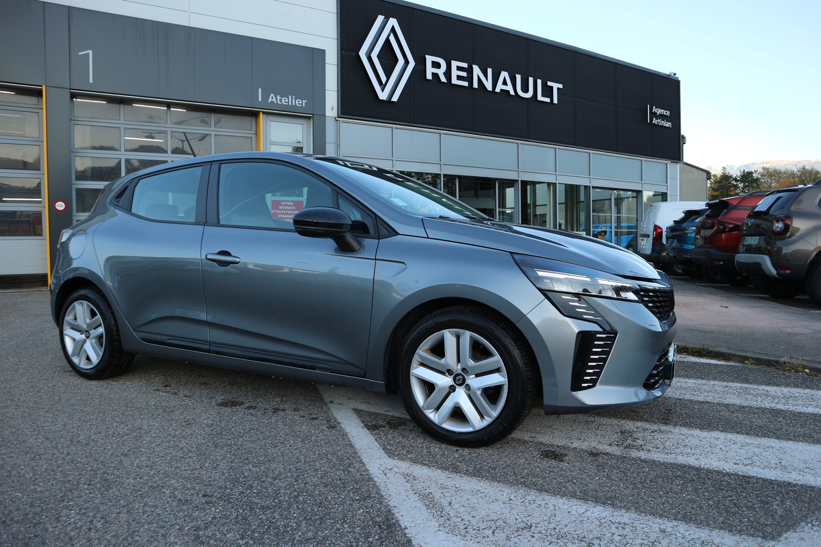 RENAULT CLIO V<br>1.0 TCE 90CH EVOLUTION