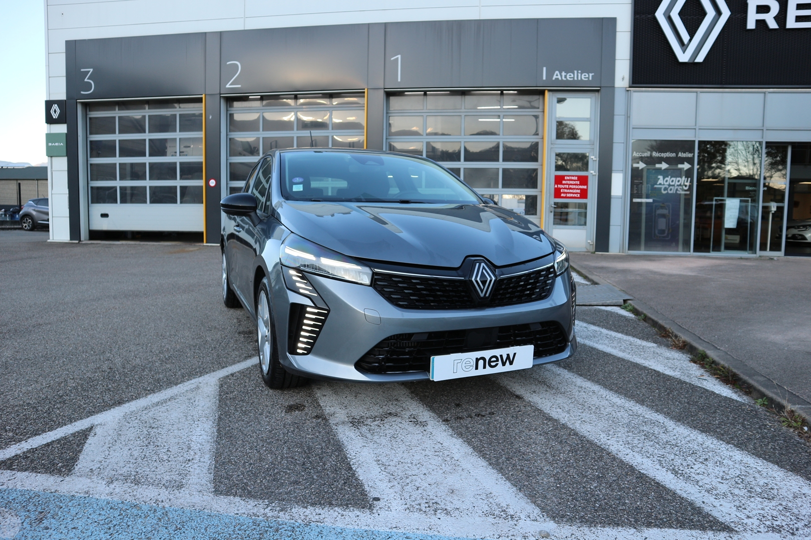 RENAULT CLIO V<br>1.0 TCE 90CH EVOLUTION – Image 2