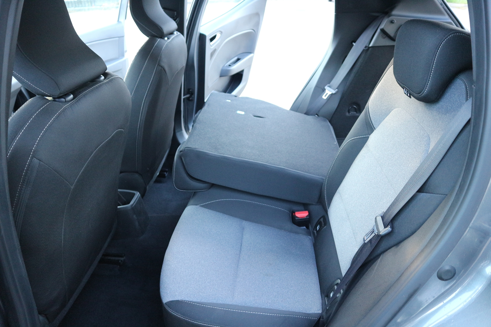 RENAULT CLIO V<br>1.0 TCE 90CH EVOLUTION – Image 9