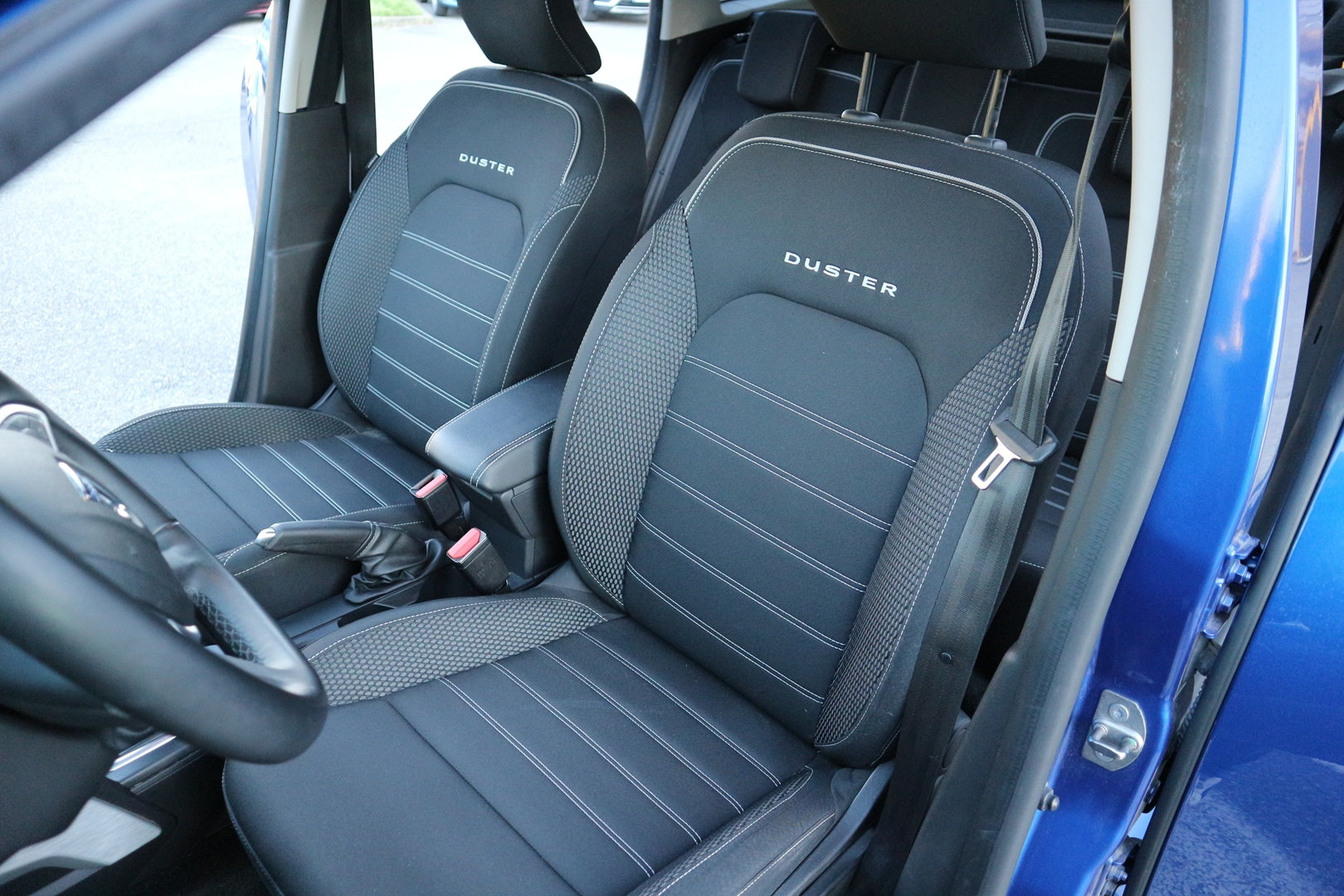 DACIA DUSTER GPL<br>1.0 ECO-G 100CH PRESTIGE + 4X2 – Image 6
