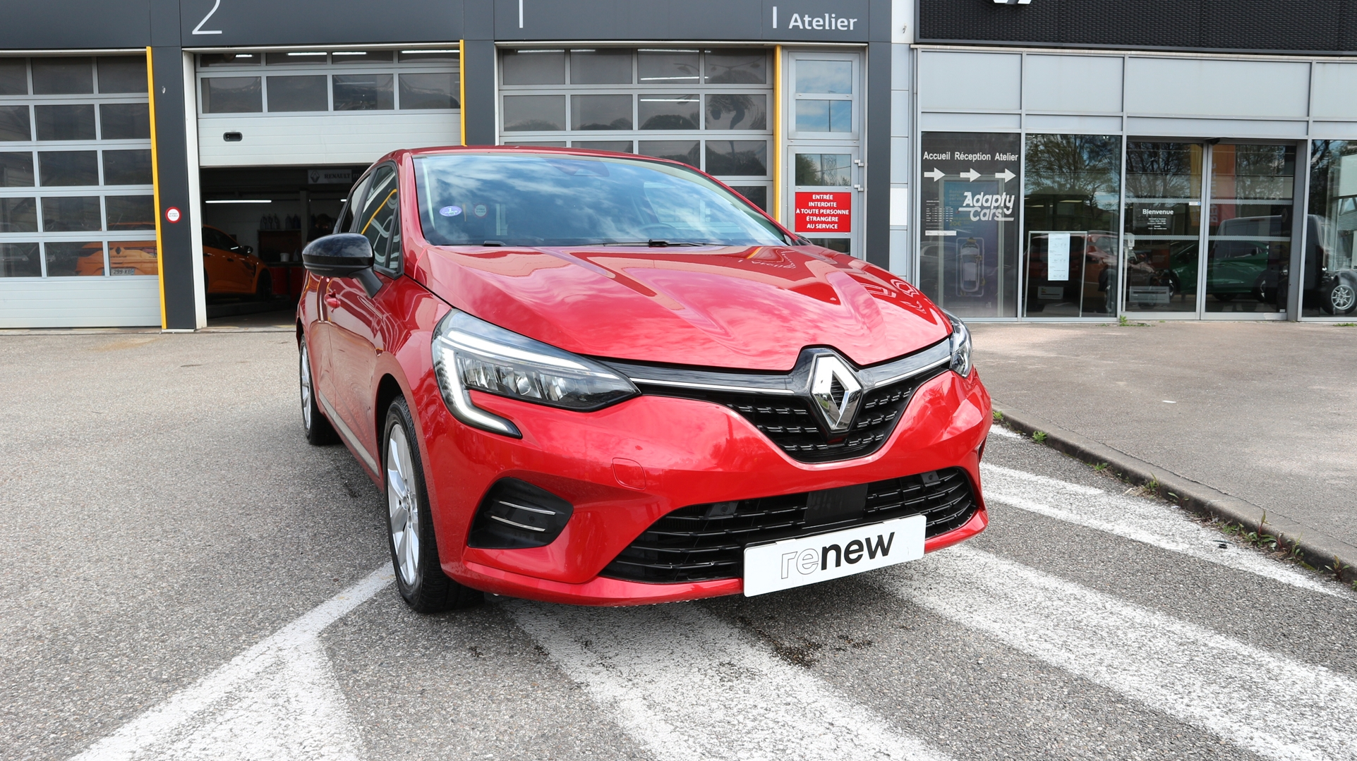 RENAULT CLIO V<br>1.6 E-TECH 145CH FULL HYBRID EVOLUTION – Image 2