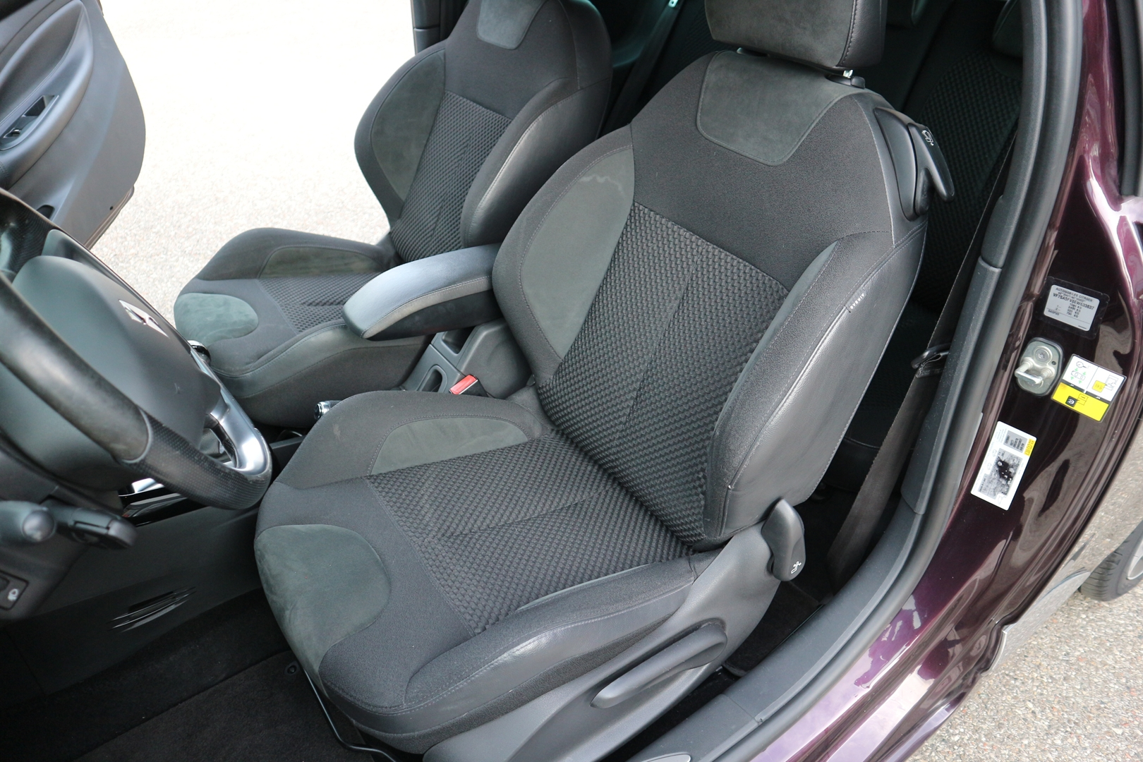 CITROEN DS3<br>1.6 THP 155CH SPORT CHIC – Image 7