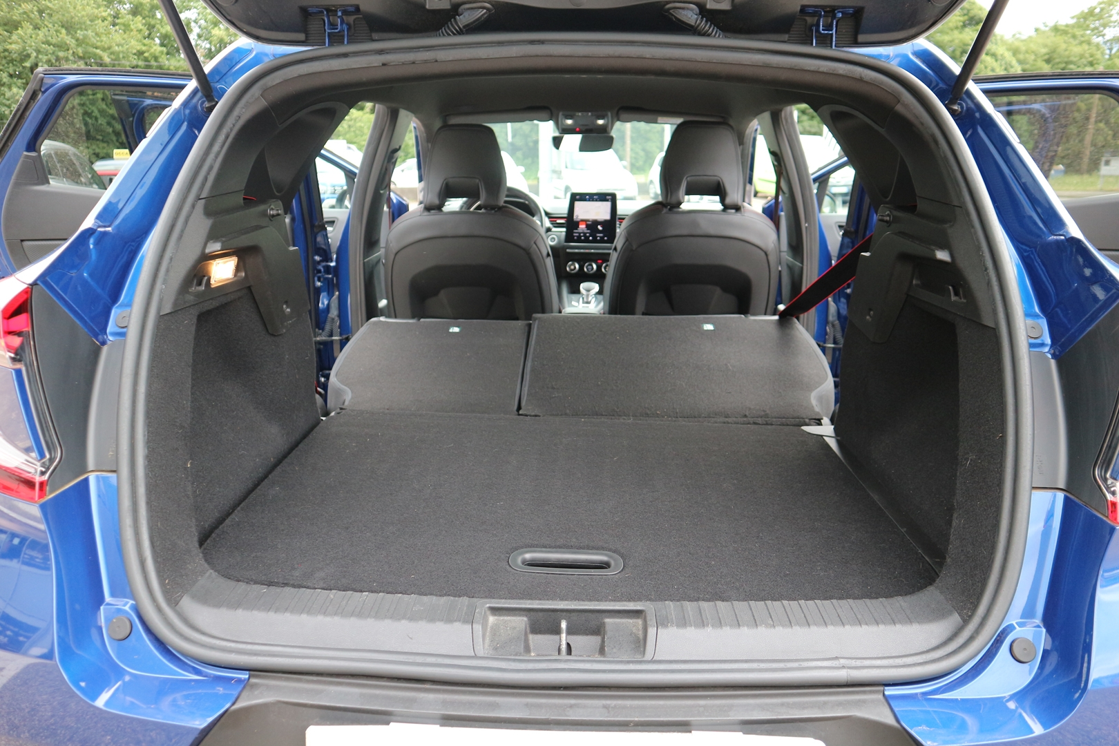 RENAULT CAPTUR II AUTOMATIQUE<br>1.3 TCE 140CH FAP RS EDC – Image 12