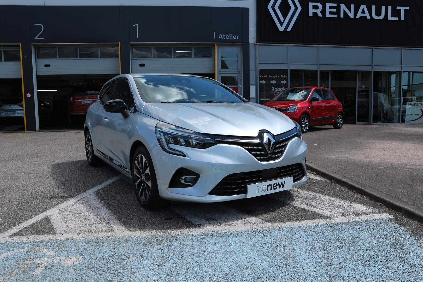 RENAULT CLIO V<br>1.0 TCE 90CH TECHNO – Image 2