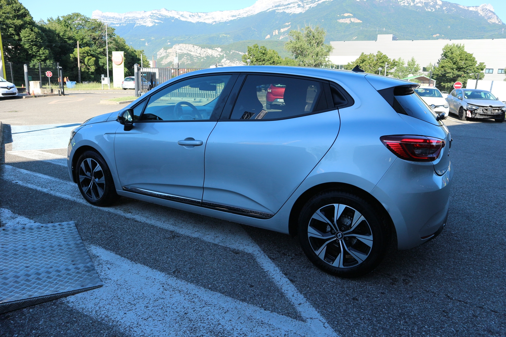 RENAULT CLIO V<br>1.0 TCE 100CH EVOLUTION GPL – Image 3