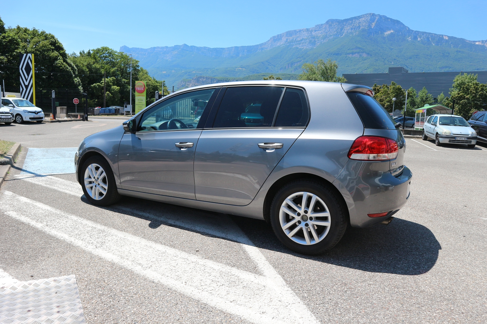 VOLKSWAGEN GOLF VI<br>1.4 TSI 122CH CONFORTLINE 5P – Image 3