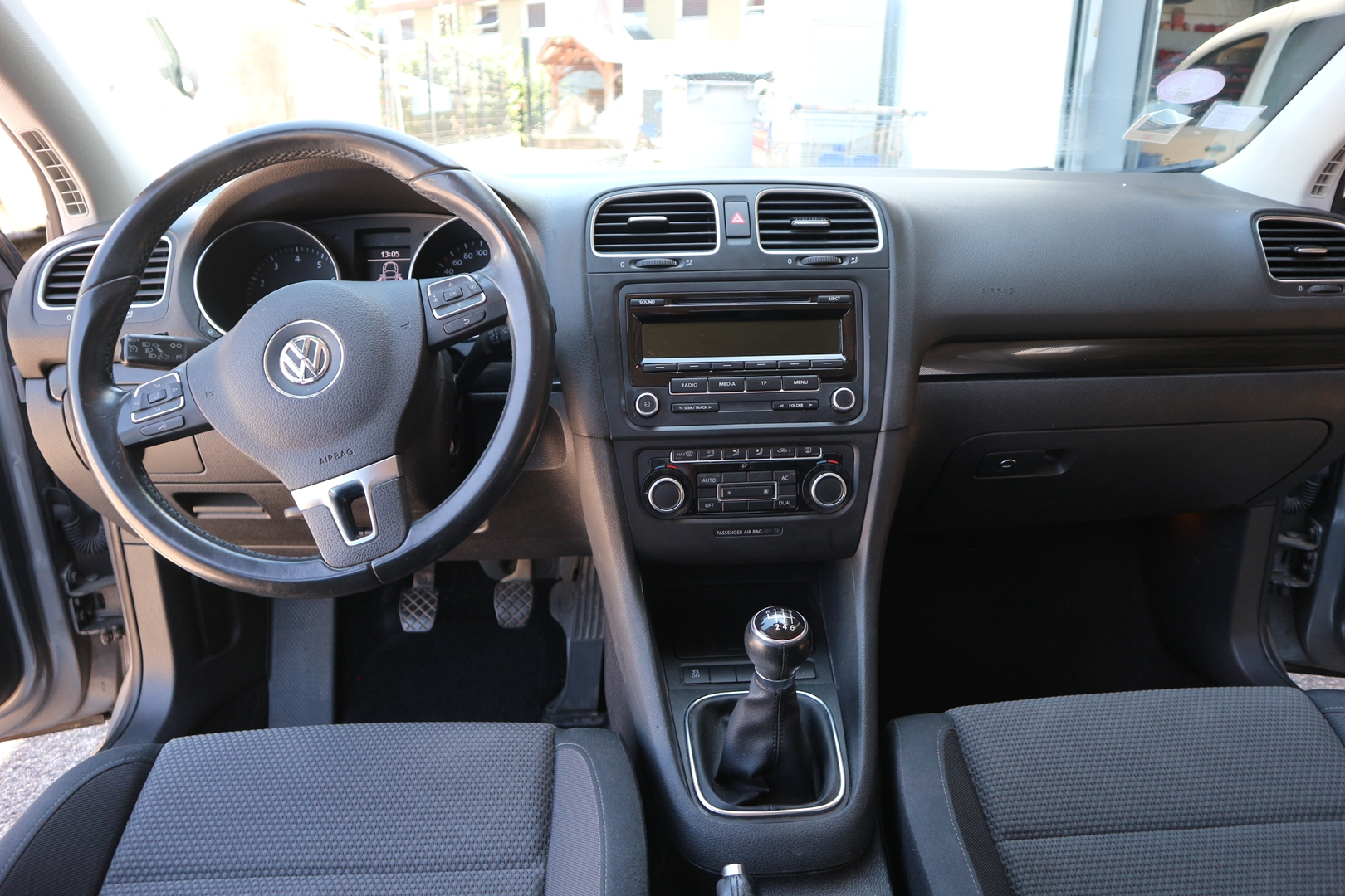 VOLKSWAGEN GOLF VI<br>1.4 TSI 122CH CONFORTLINE 5P – Image 5