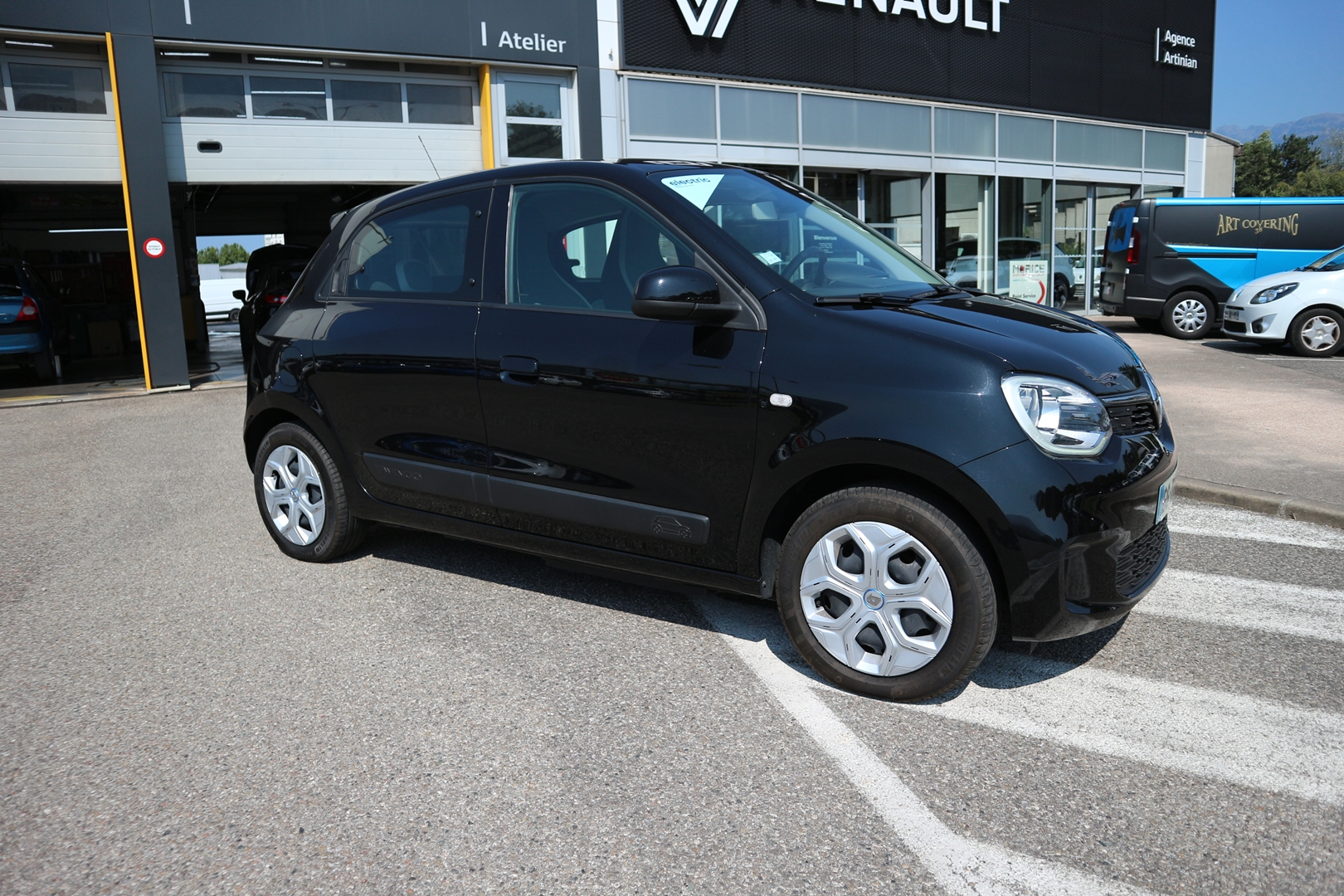 RENAULT TWINGO III<br>E-TECH ELECTRIC ZEN R80 ACHAT INTEGRAL - 21MY – Image 2