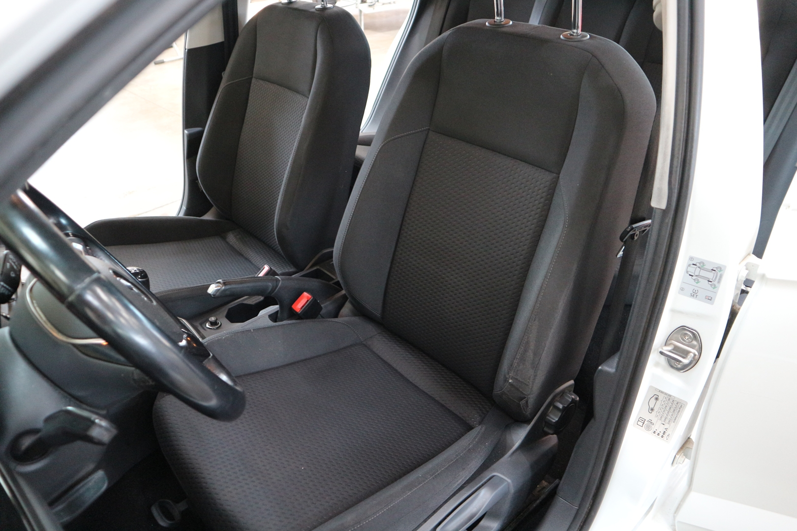 VOLKSWAGEN POLO<br>1.0 80CH CONFORTLINE EURO6D-T – Image 6