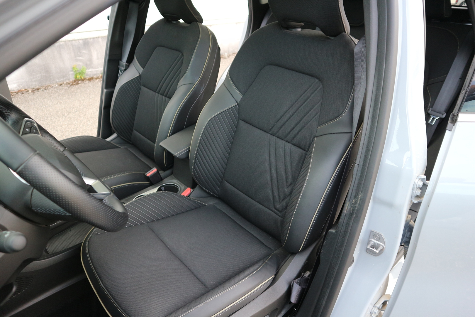RENAULT SYMBIOZ<br>1.6 E-TECH FULL HYBRID 145CH ICONIC – Image 6