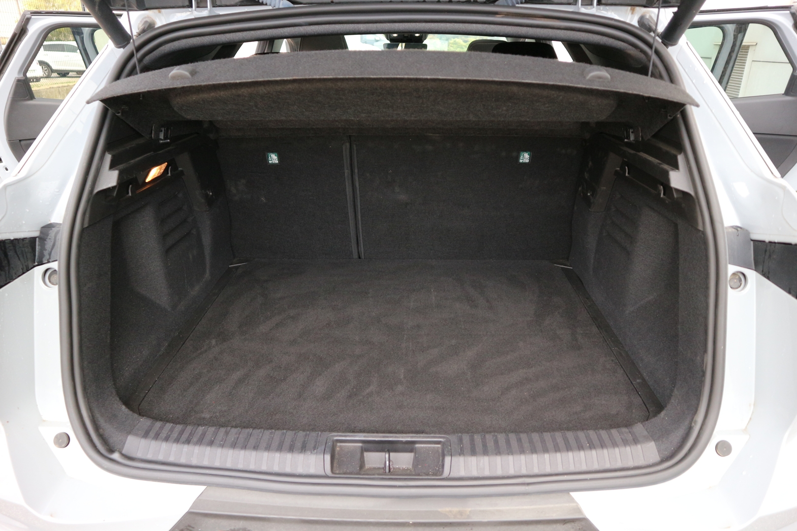 RENAULT SYMBIOZ<br>1.6 E-TECH FULL HYBRID 145CH ICONIC – Image 9