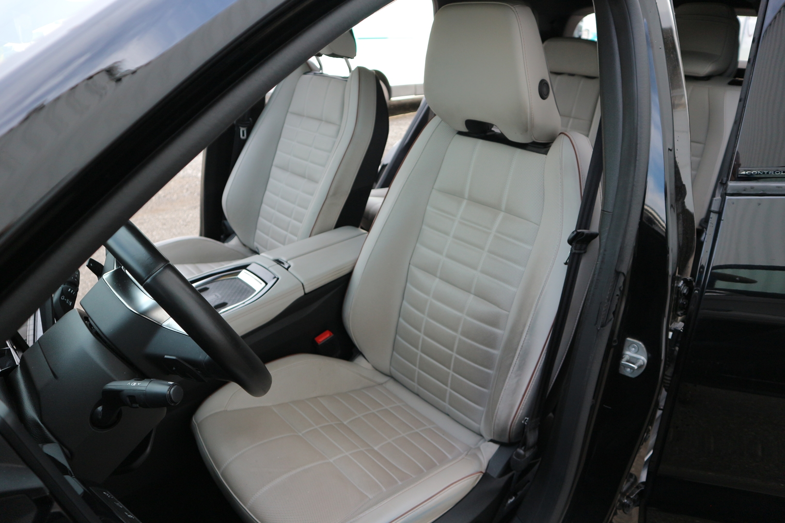 RENAULT ESPACE VI<br>1.2 E-TECH FULL HYBRID 200CH ICONIC 7 PLACES - 24 – Image 6