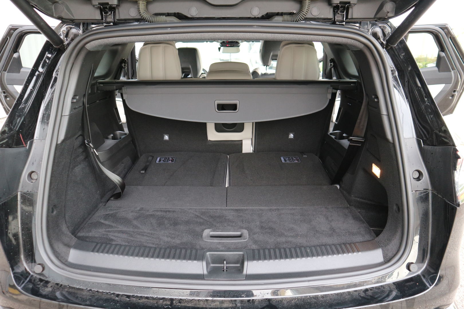 RENAULT ESPACE VI<br>1.2 E-TECH FULL HYBRID 200CH ICONIC 7 PLACES - 24 – Image 8