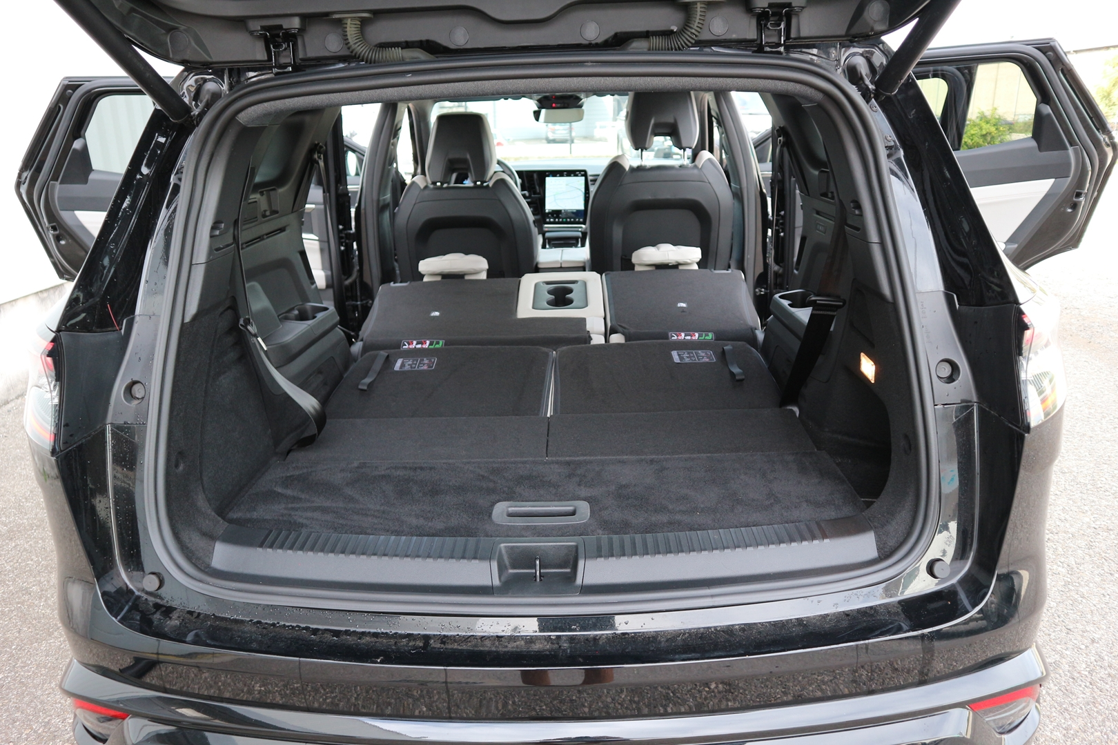 RENAULT ESPACE VI<br>1.2 E-TECH FULL HYBRID 200CH ICONIC 7 PLACES - 24 – Image 13
