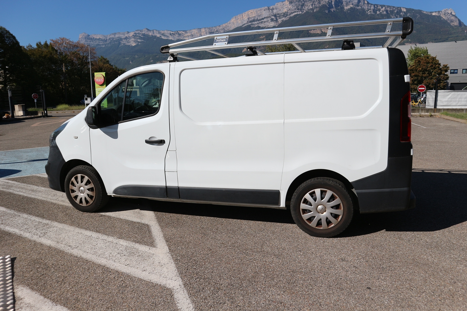 OPEL VIVARO FG<br>F2700 L1H1 1.6 CDTI 115 PACK CLIM + – Image 2