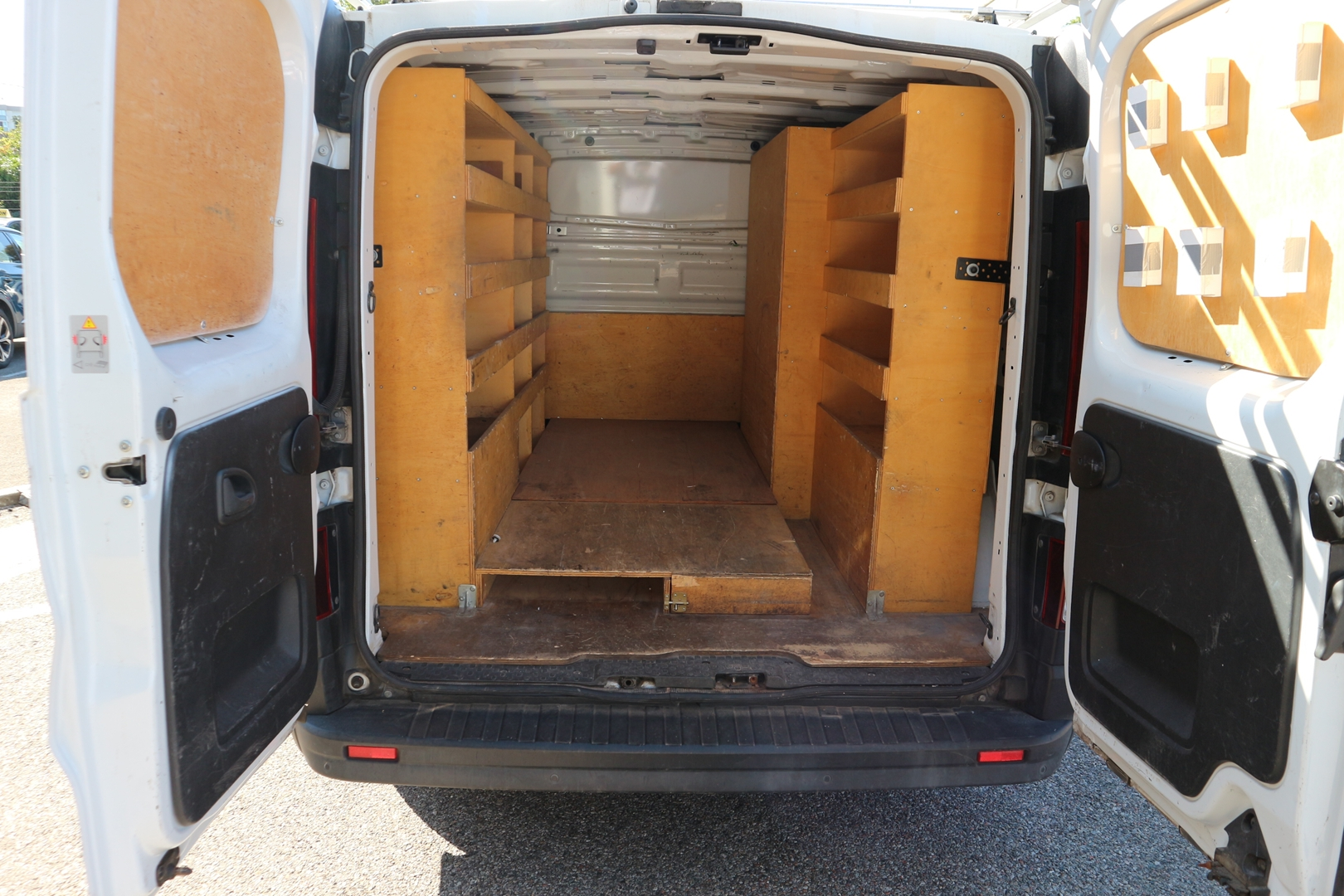 OPEL VIVARO FG<br>F2700 L1H1 1.6 CDTI 115 PACK CLIM + – Image 9